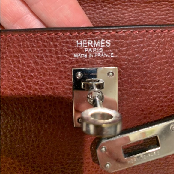 🟥Sold🟥Hermes Kelly 25 in luxe Burgundy color PHW - Picture 6 of 16